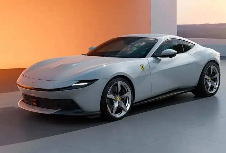 Ferrari "Amalfi" modeli 640 beygirle geliyor