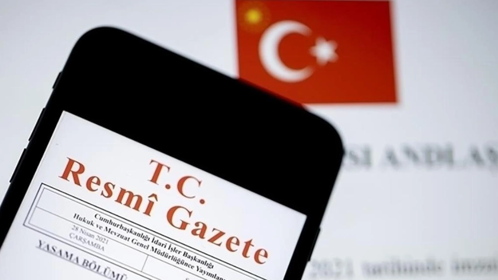 Üst kademe kamu yöneticilerinin atanma usullerinde değişiklik