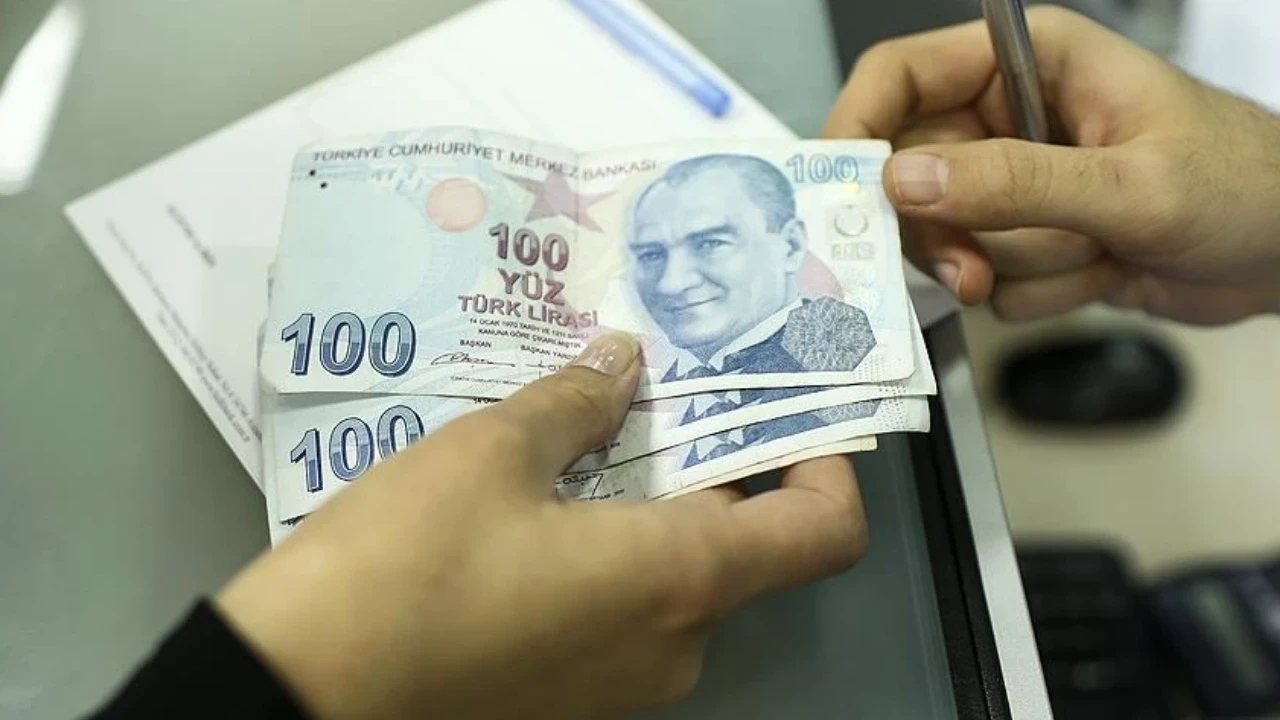 Emekli zammı netleşti: En düşük maaş ne kadar oldu?
