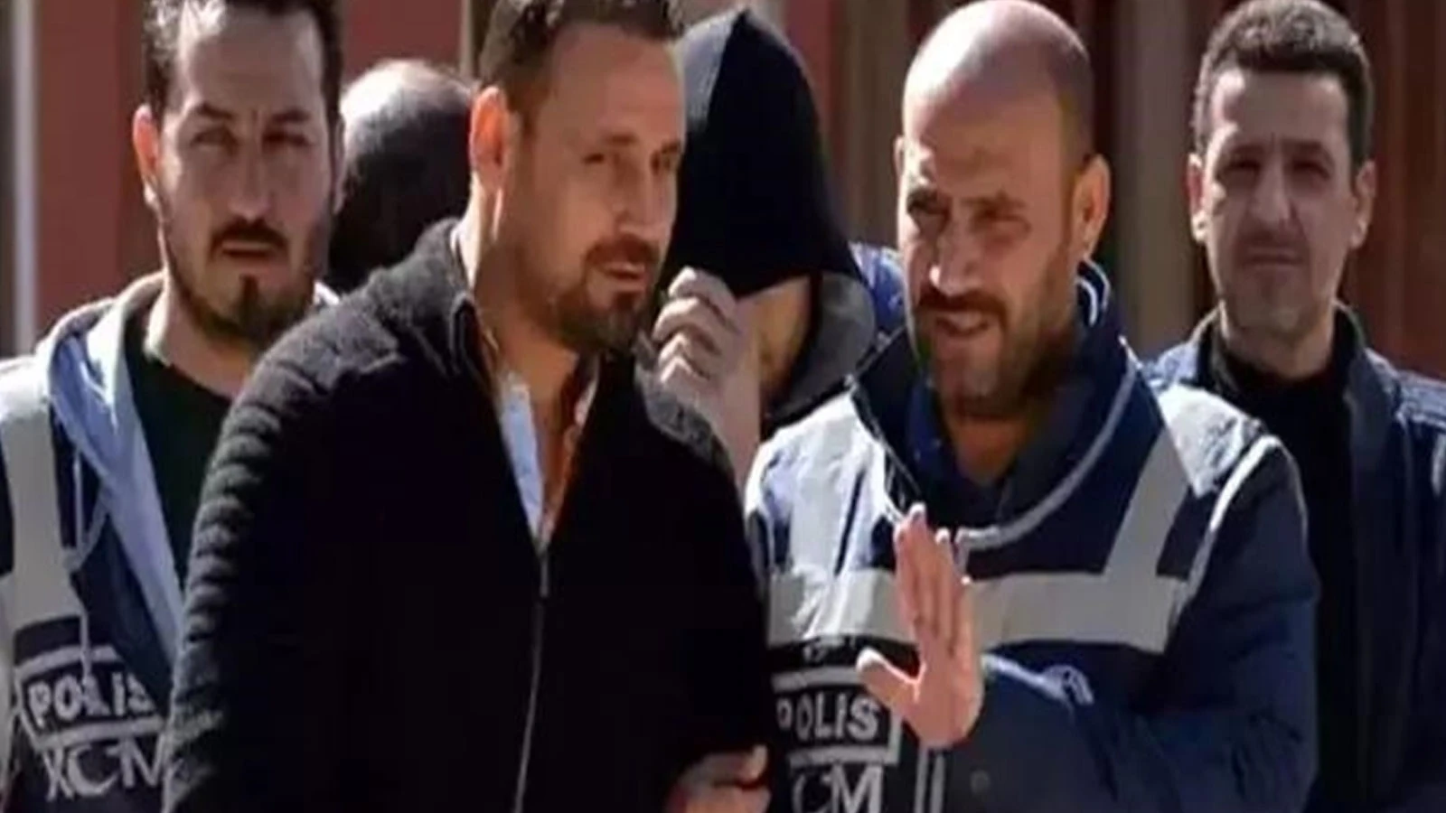 Sahte e-imza davasında sanıkların tahliye taleplerine ret