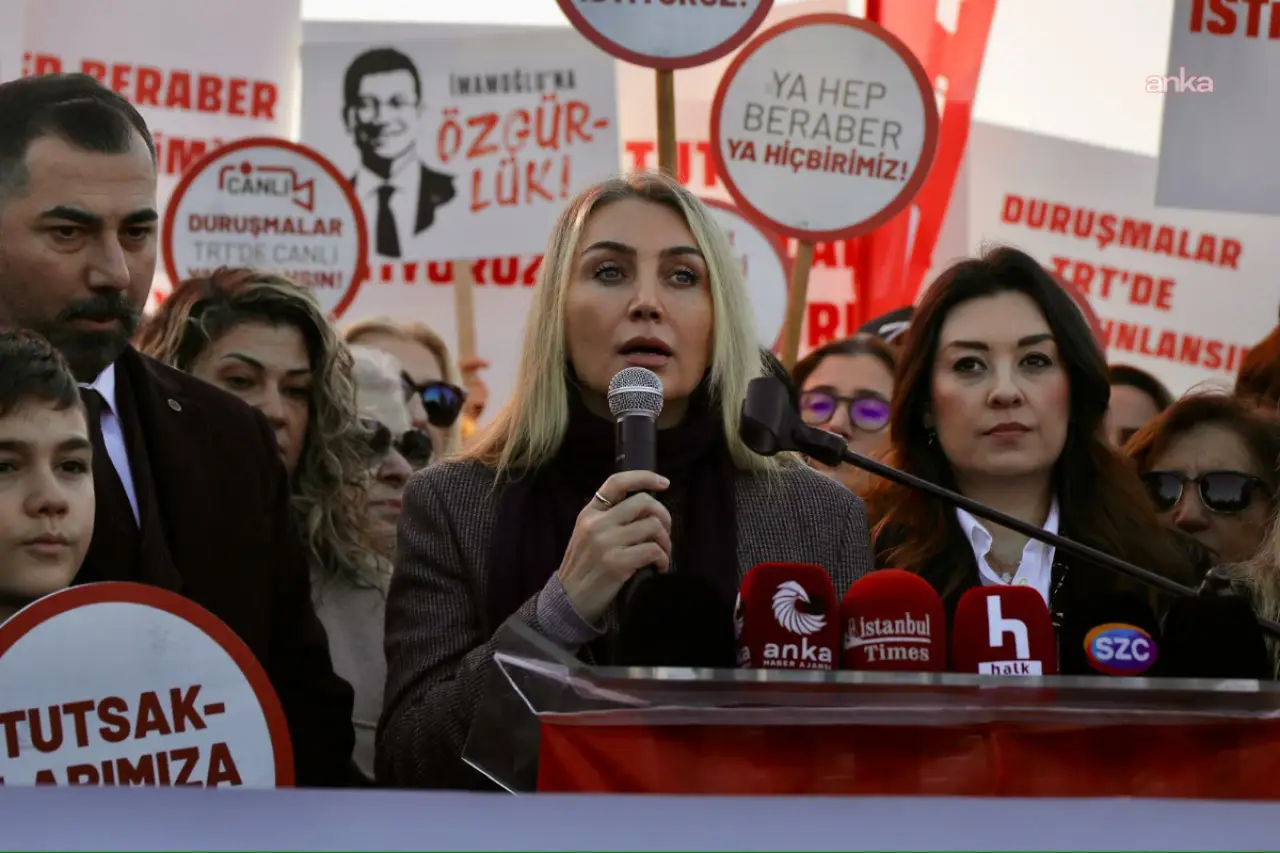 Dilek Kaya İmamoğlu: Murat Ağırel’in Yanındayız