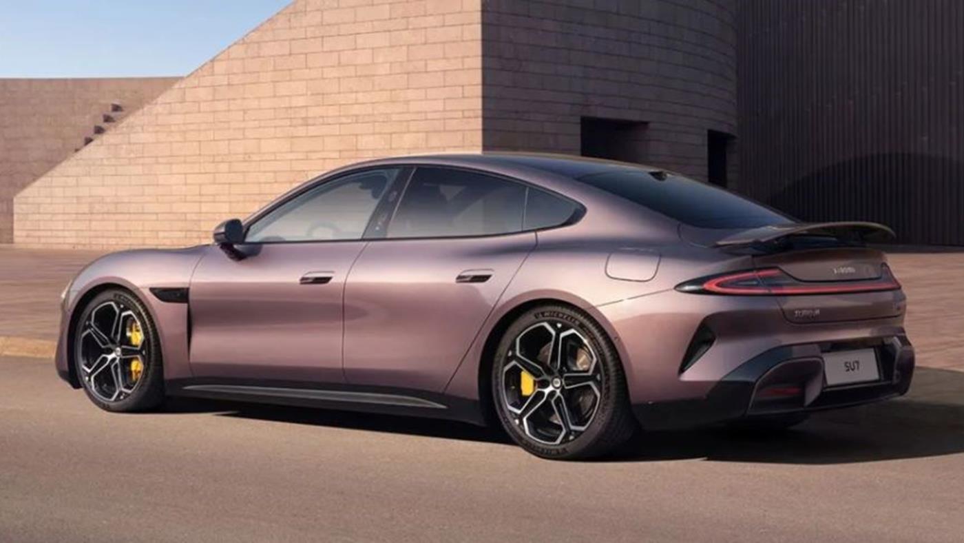 Xiaomi’nin SU7’si Tesla Model 3’ü tahtından indirdi!