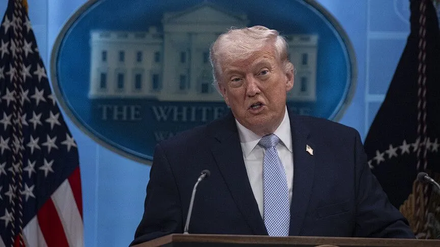 ABD Başkanı Trump, İran'la geçici ateşkesi uzattığını açıkladı