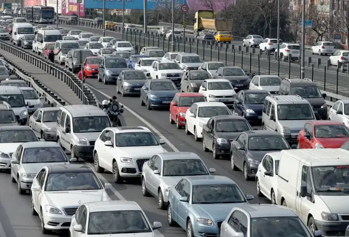 Mart ayında trafiğe kayıtlı araç sayısı 31,8 milyona yaklaştı