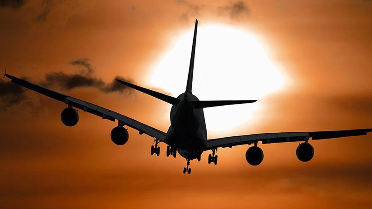 Çin'de borç krizindeki havayolu şirketi JoyAir, tüm uçuşlarını durdurdu