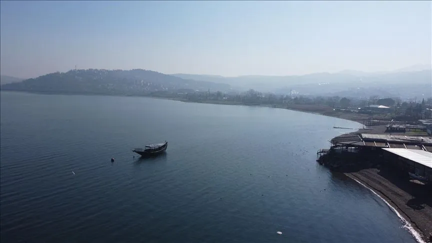 Sapanca Gölü'nde su seviyesi 17 santimetre arttı