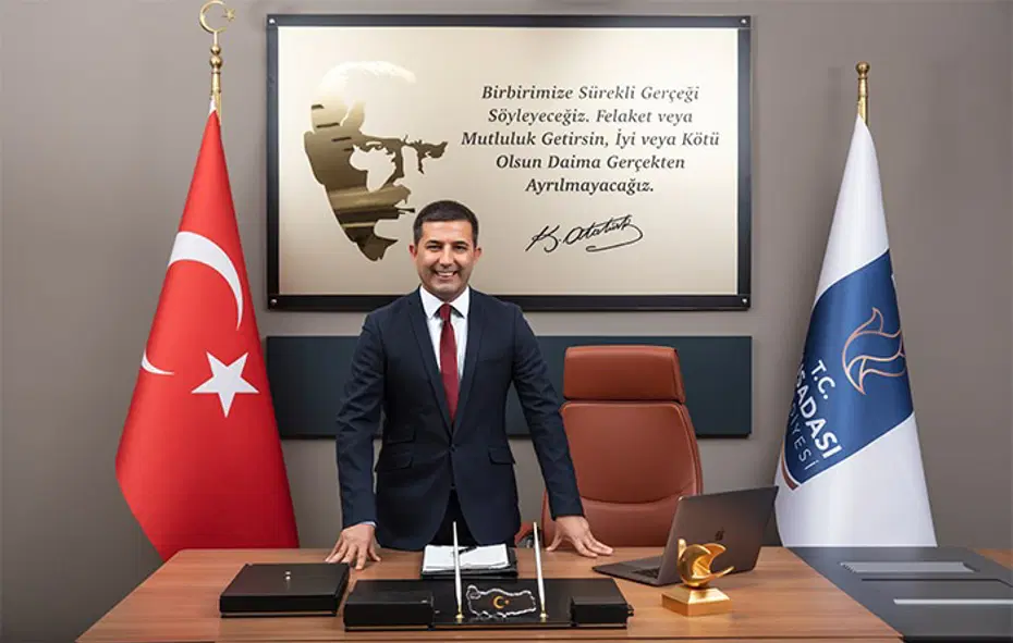 Kuşadası Belediye Başkanı Ömer Günel gözaltına alındı