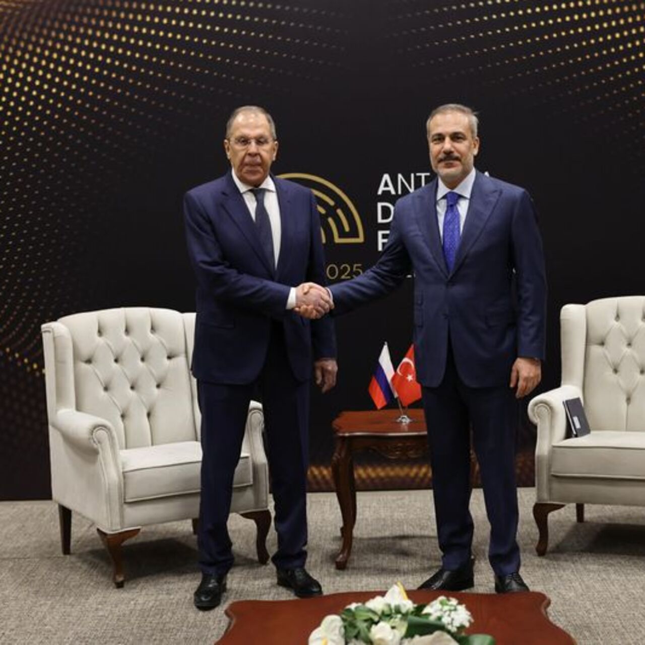 Bakanı Fidan, Antalya'da Rus mevkidaşı Lavrov ile görüştü
