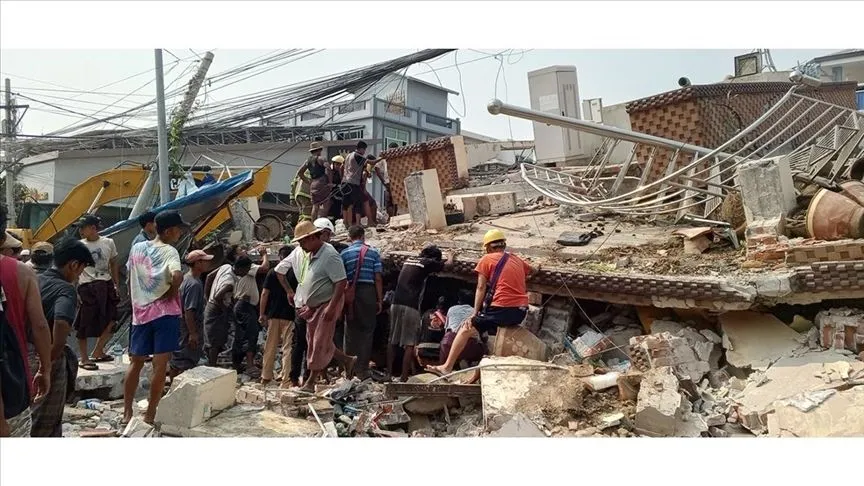 Myanmar'daki depremlerde can kaybı 2 bin 56'ya yükseldi