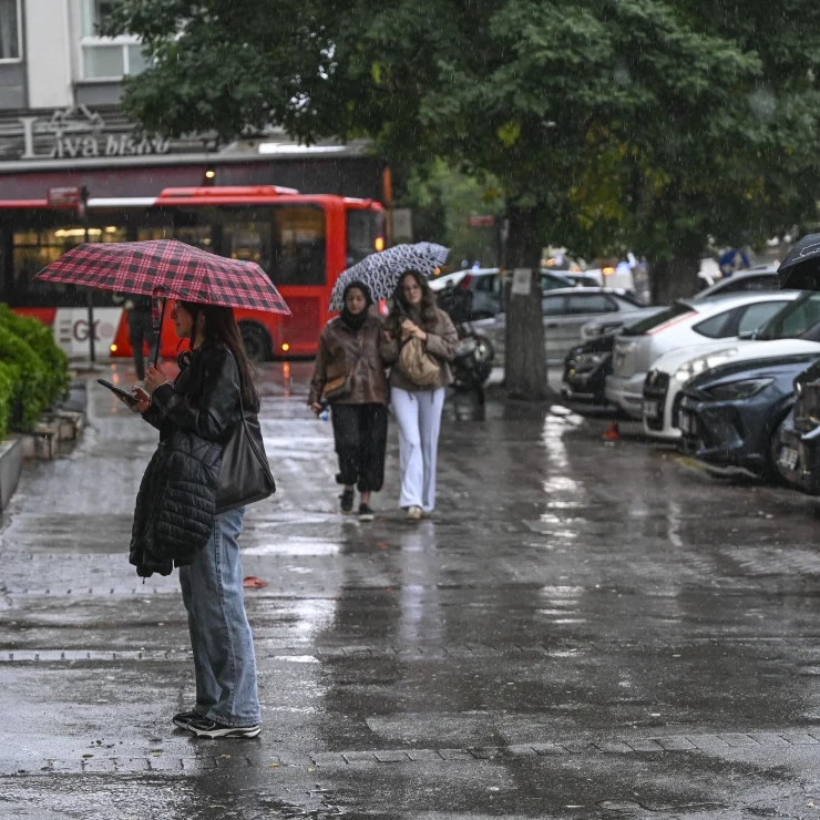 Ankara İçin Kuvvetli Sağanak Ve Fırtına Uyarısı