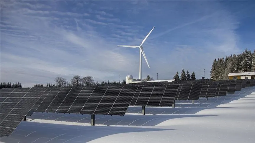 Dünyada yapımı süren 3 enerji projesinden 2'si temiz kaynaklı