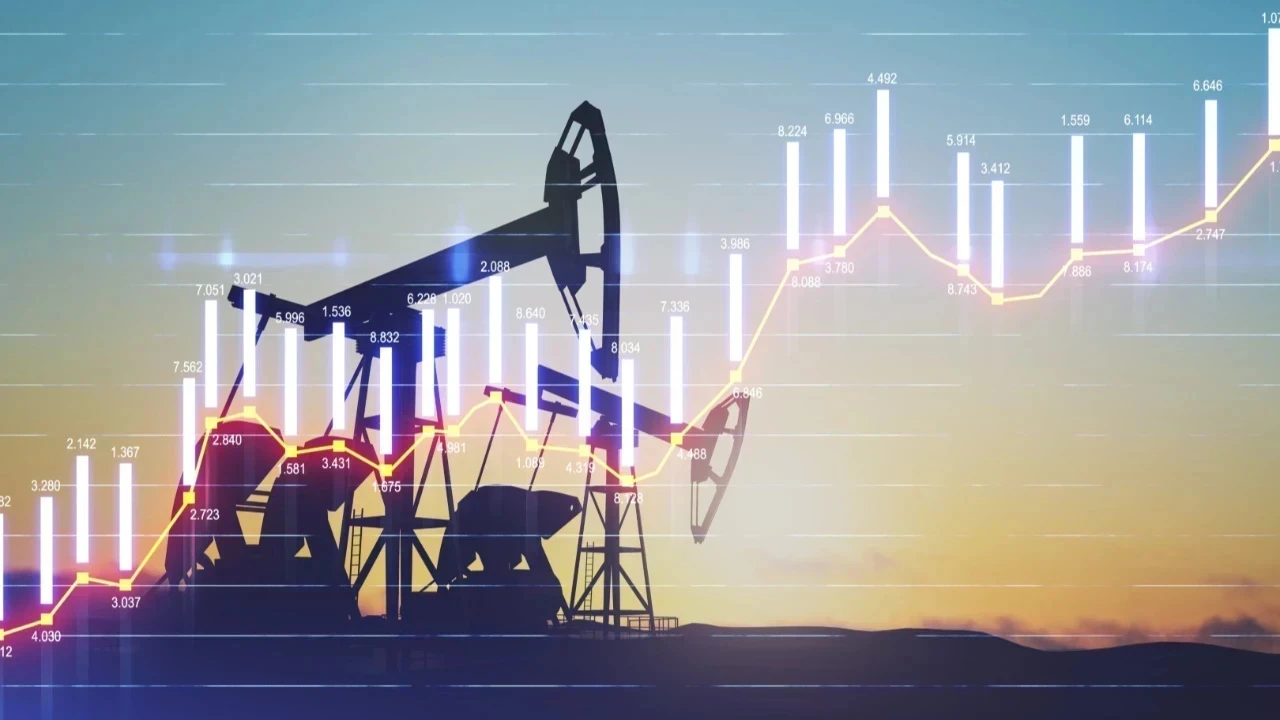 Hürmüz düğümü petrolü ateşledi: İki haftada çift haneli yükseliş