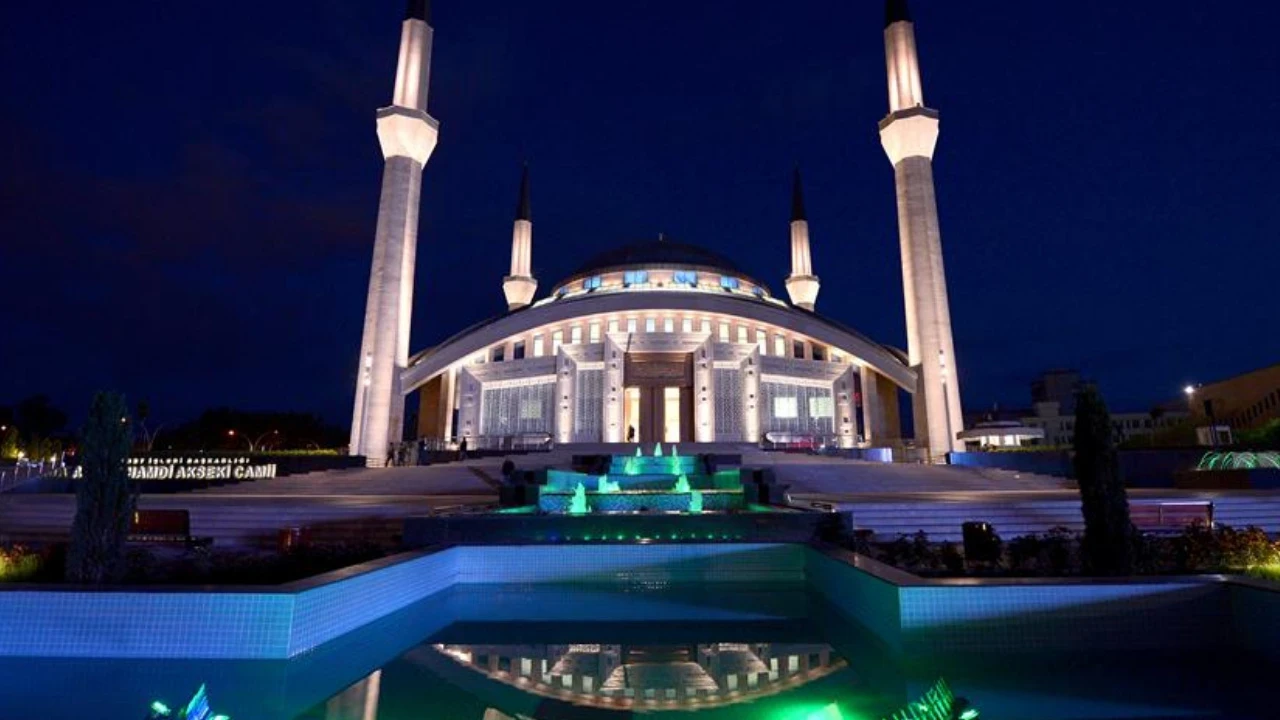 Kandil bugün mü, yarın mı? Regaib Kandili hangi gün, ne zaman?