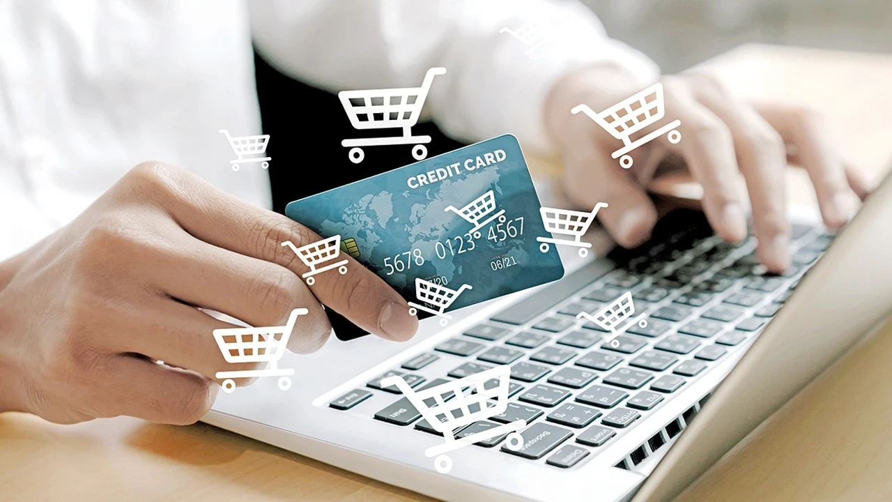 E-ticarette rekor kasım: 13 milyonun üzerinde e-fatura kesildi