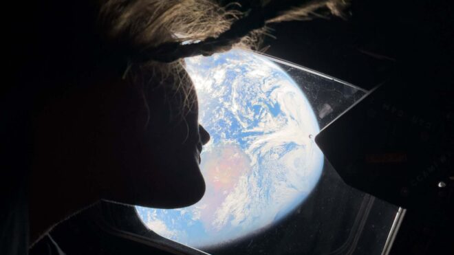 NASA, Artemis 2 mürettebatı tarafından iPhone 17 Pro Max ile çekilen fotoğraflar paylaştı
