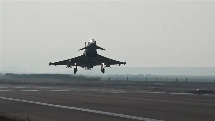 Alman hükümeti Türkiye'ye Eurofighter satışını engellediği iddialarını yalanladı