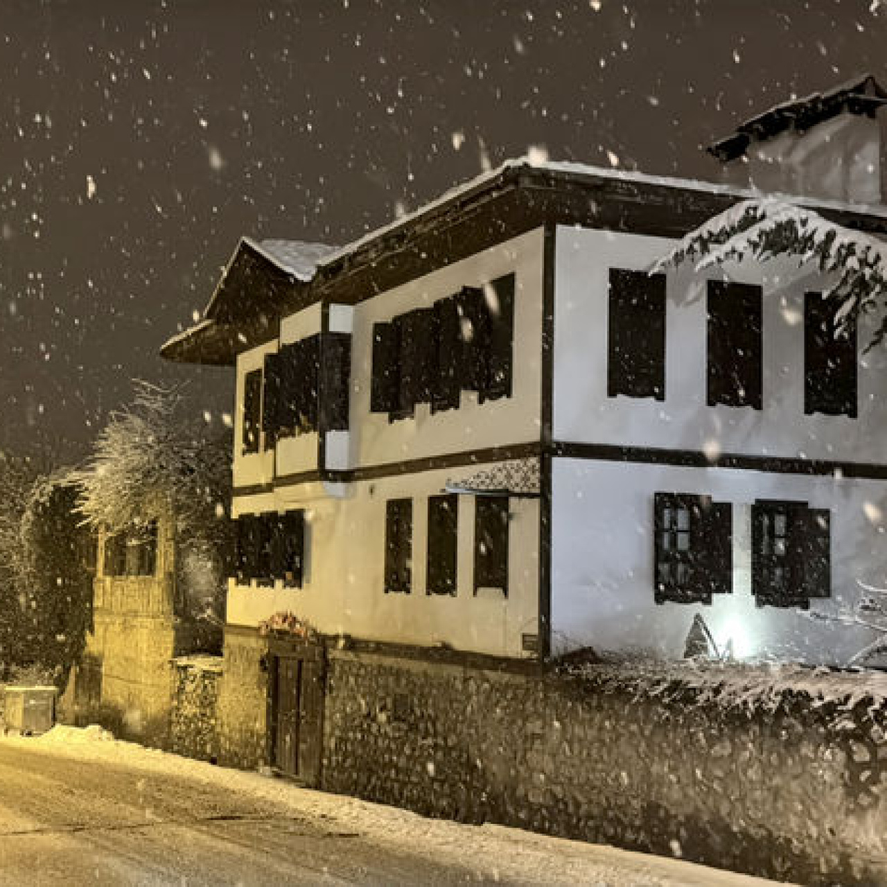 Soğuk ve kar! Meteoroloji'den önemli uyarılar!