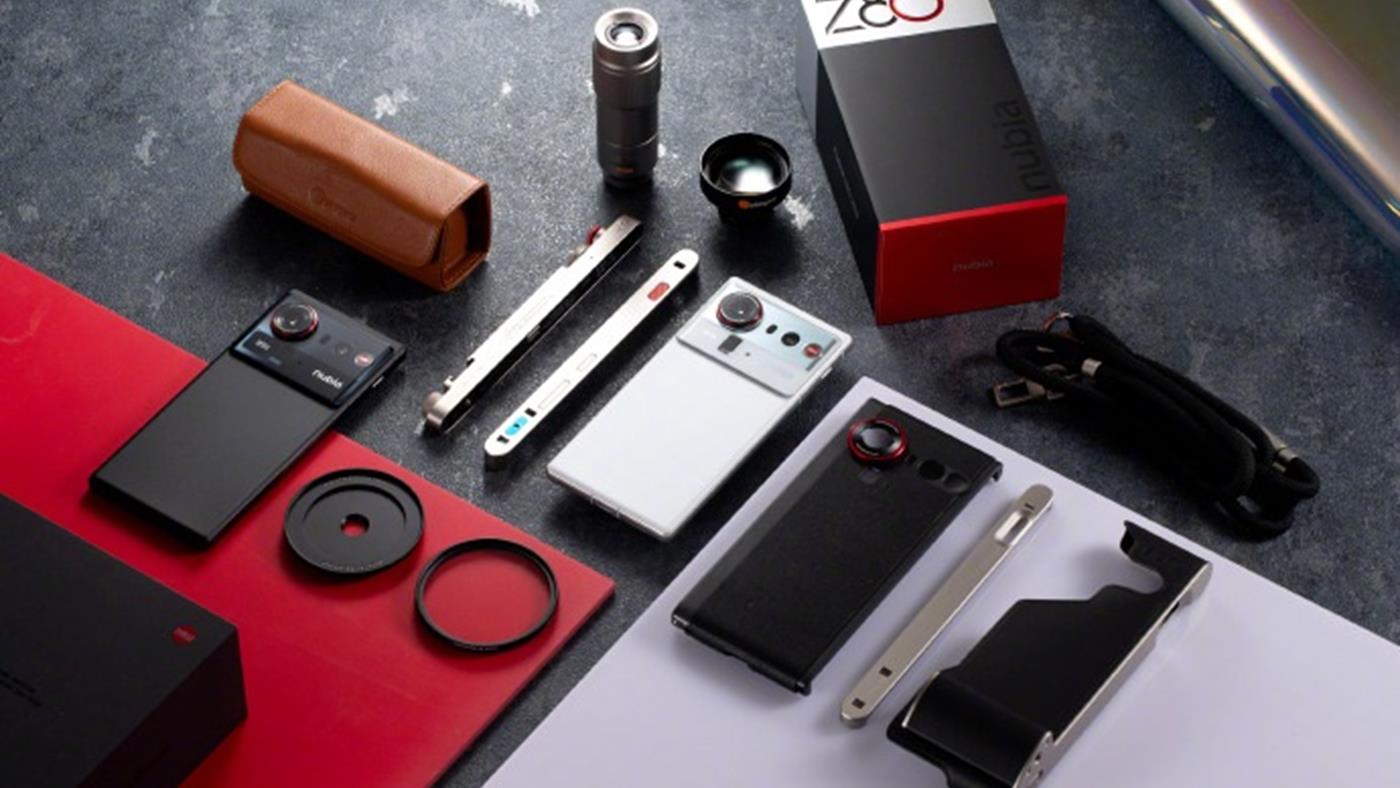 Nubia Z80 Ultra retro kameraya dönüşebiliyor