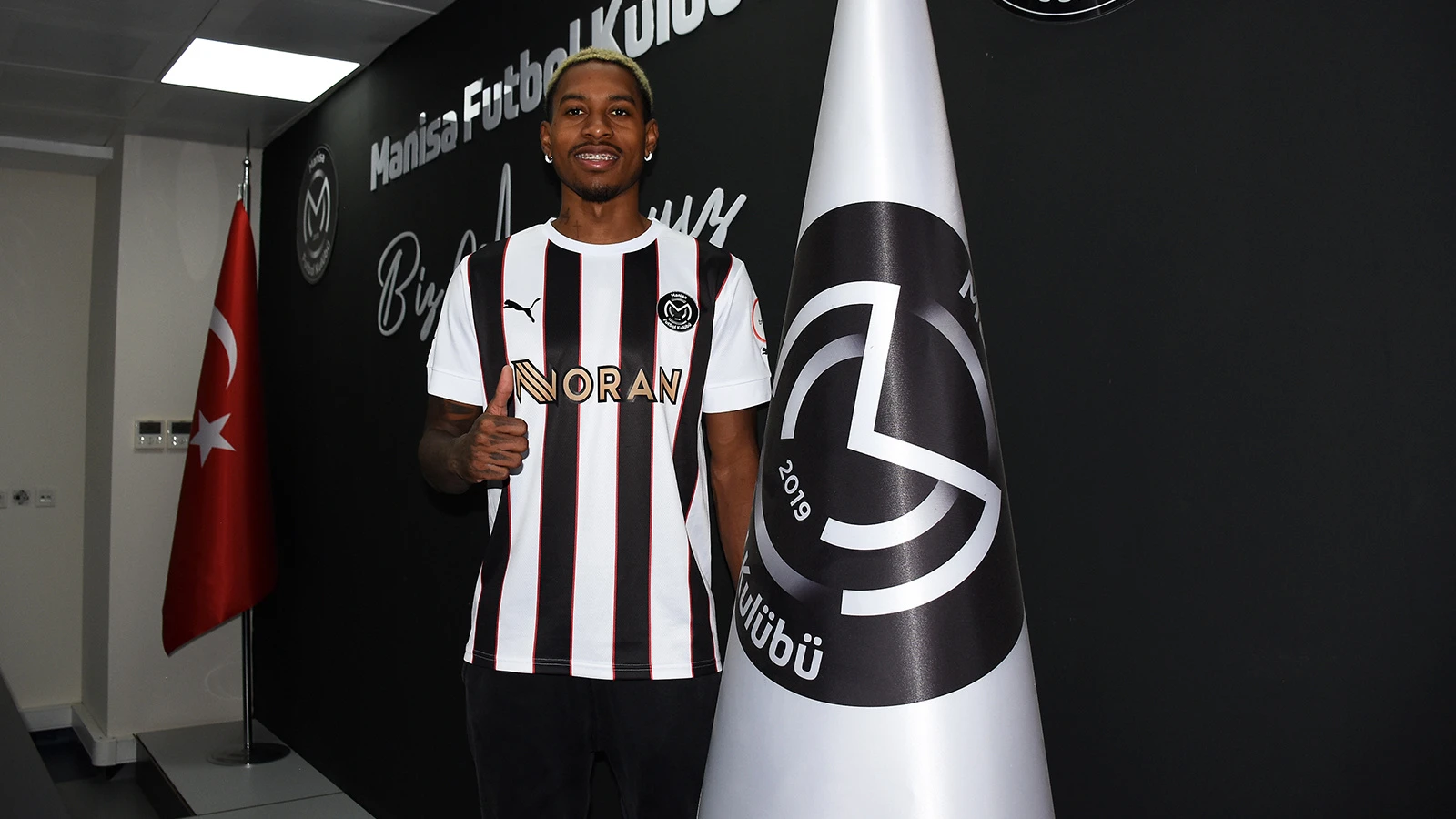 Manisa FK, Honduraslı Alenis Vargas'ı transfer etti
