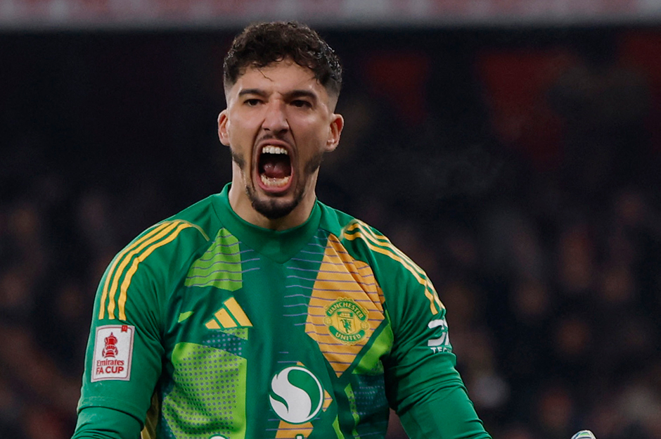 Altay Bayındır ilk 11'de: Newcastle United - Manchester United