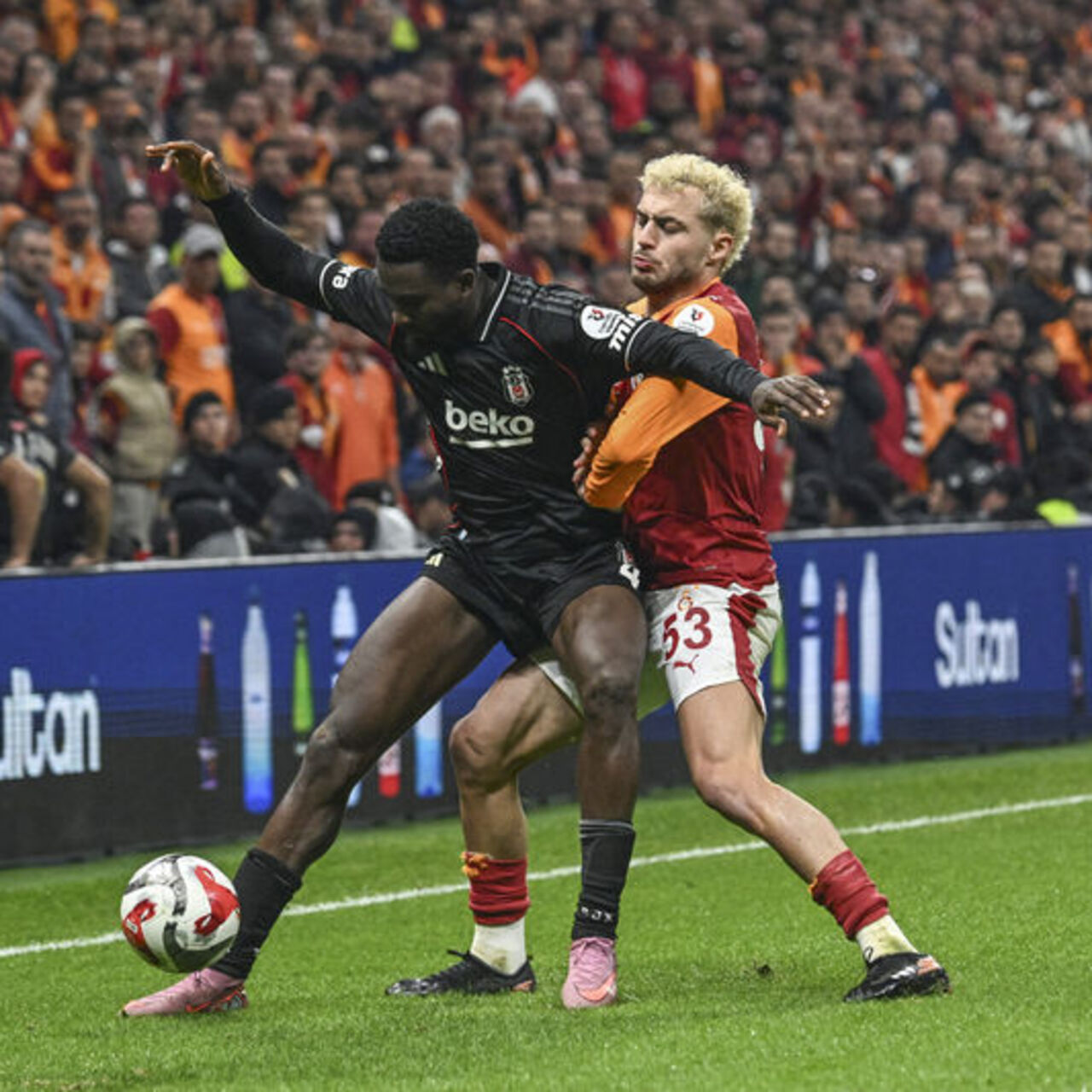 G.Saray evinde Beşiktaş'a kaybetmiyor!