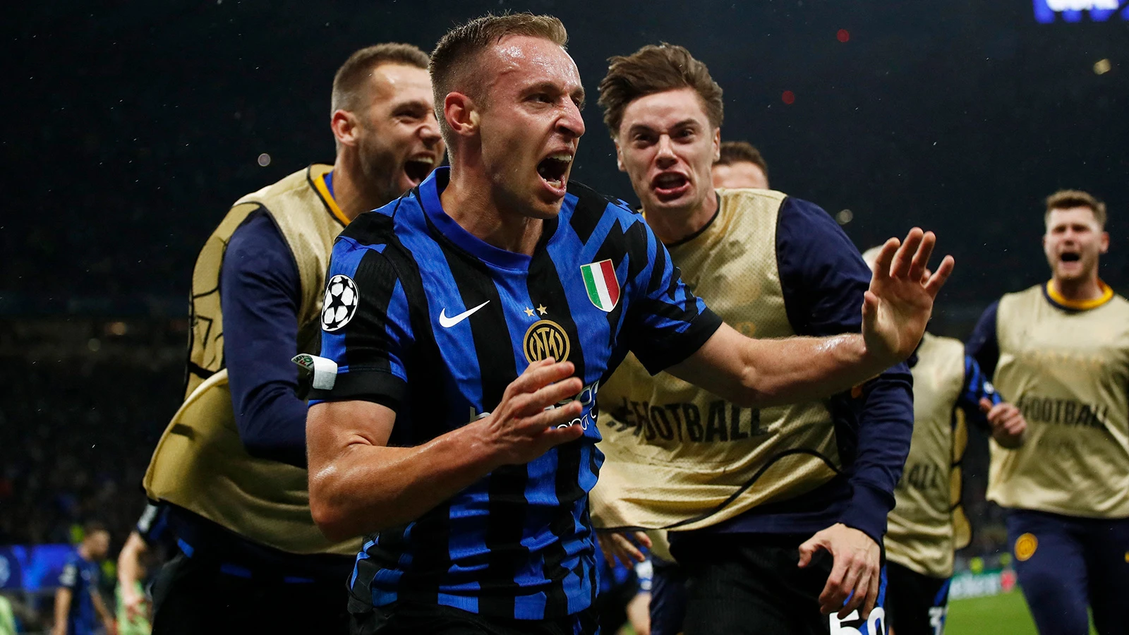 Şampiyonlar Ligi'nde uzun yıllar unutulmayacak maç! Hakan Çalhanoğlu önderliğindeki Inter final biletini kaptı