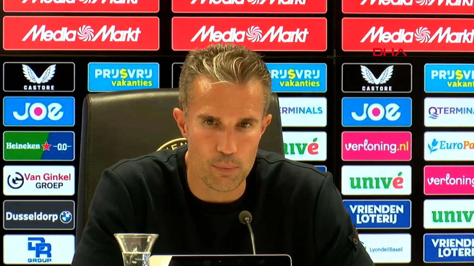 Feyenoord Teknik Direktörü van Persie: Kadıköy'de kaçınmayacağız