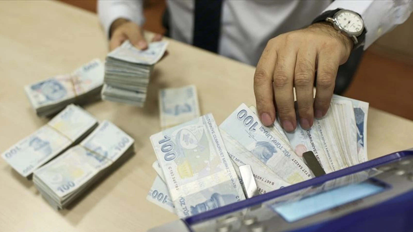 Yeni evlenecek çiftlere müjde: 30 bin TL nakdi destek sağlanacak