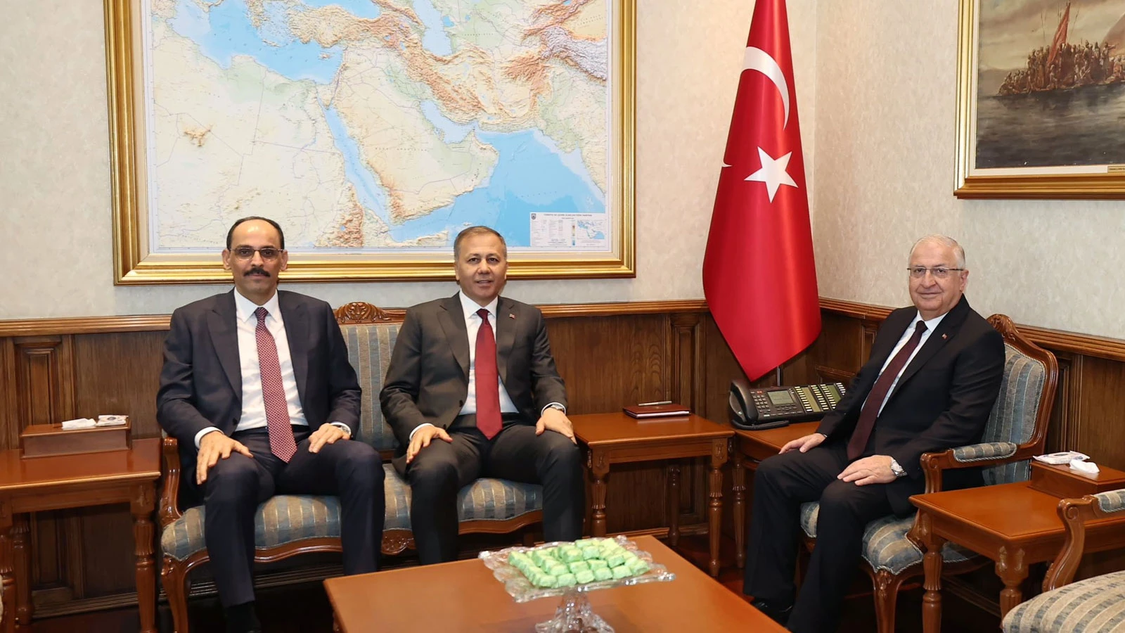 Bakan Güler, Bakan Yerlikaya ve MİT Başkanı Kalın bir araya geldi