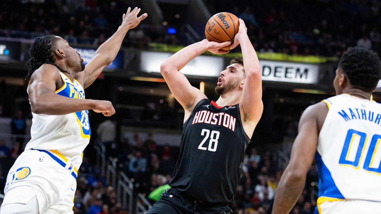 Alperen Şengün sayı rekoru kırdı! Houston Rockets, Pacers'ı devirdi