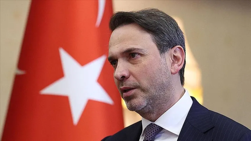 Bakan Bayraktar, elektrik kesintileriyle ilgili endişelenecek bir durumun bulunmadığını söyledi