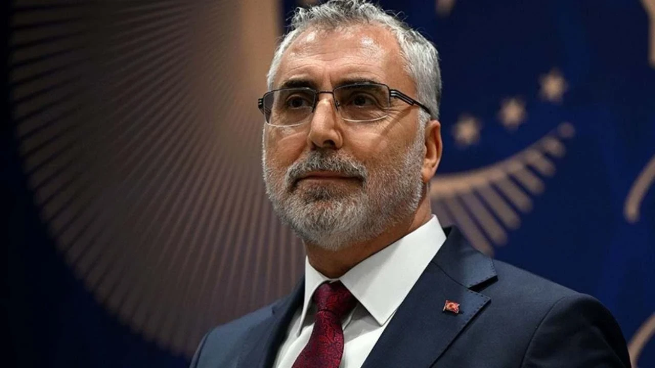 Son dakika... Bakan Işıkhan'dan "asgari ücret" açıklaması: İşçi ve İşveren kesimine net mesaj