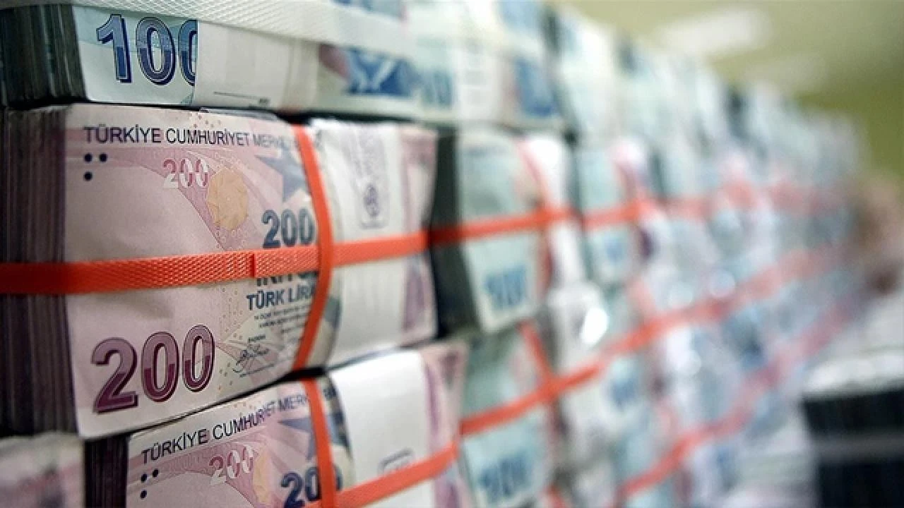 Hazine üç ayda 1 trilyon 280 milyar TL borçlanma planlıyor