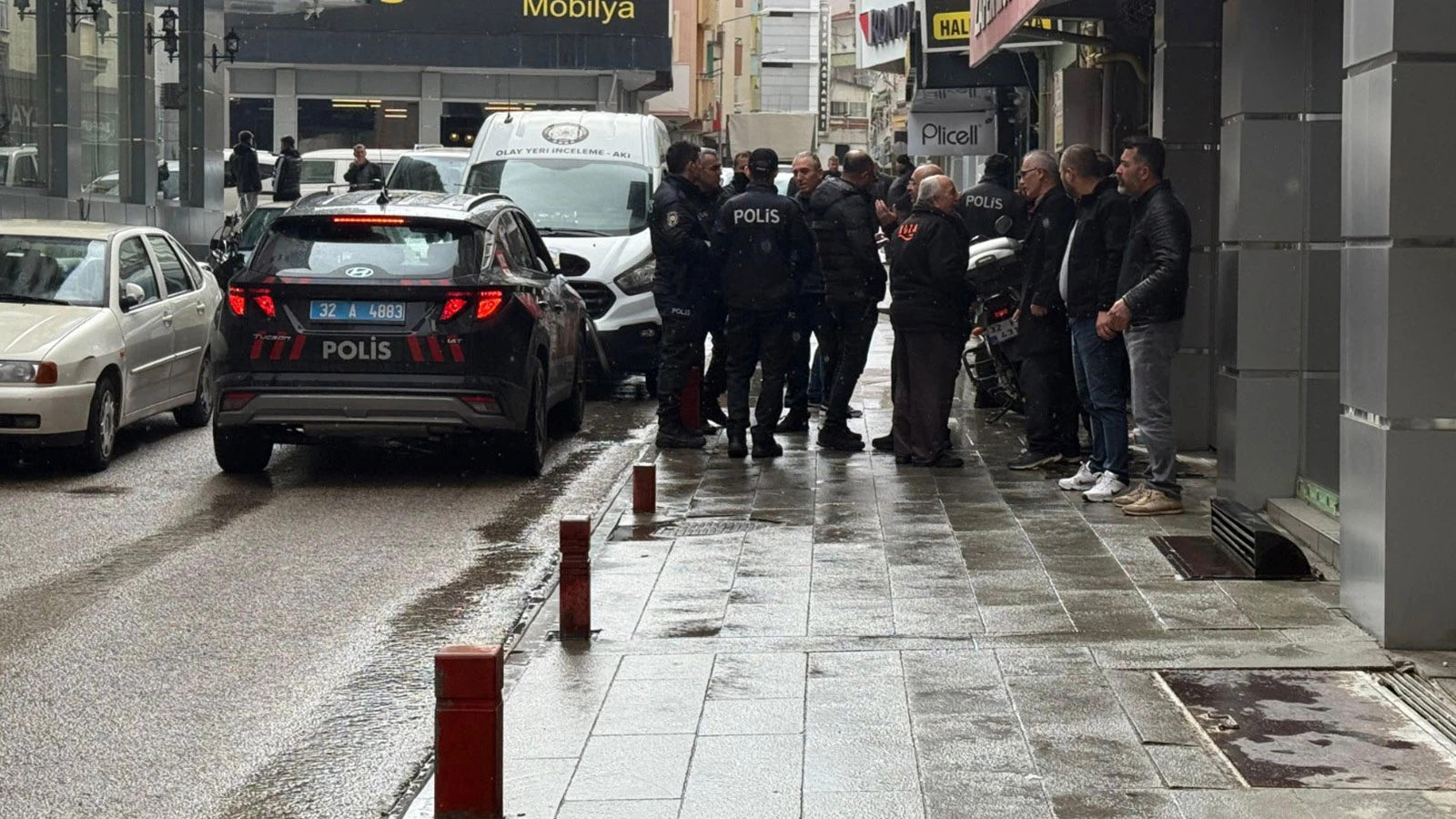 Isparta'da anne ve oğlunu yaralayan erkek tutuklandı