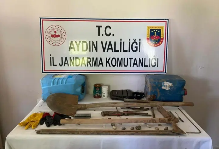 SİT alanında kaçak tarihi eser kazısına 5 gözaltı