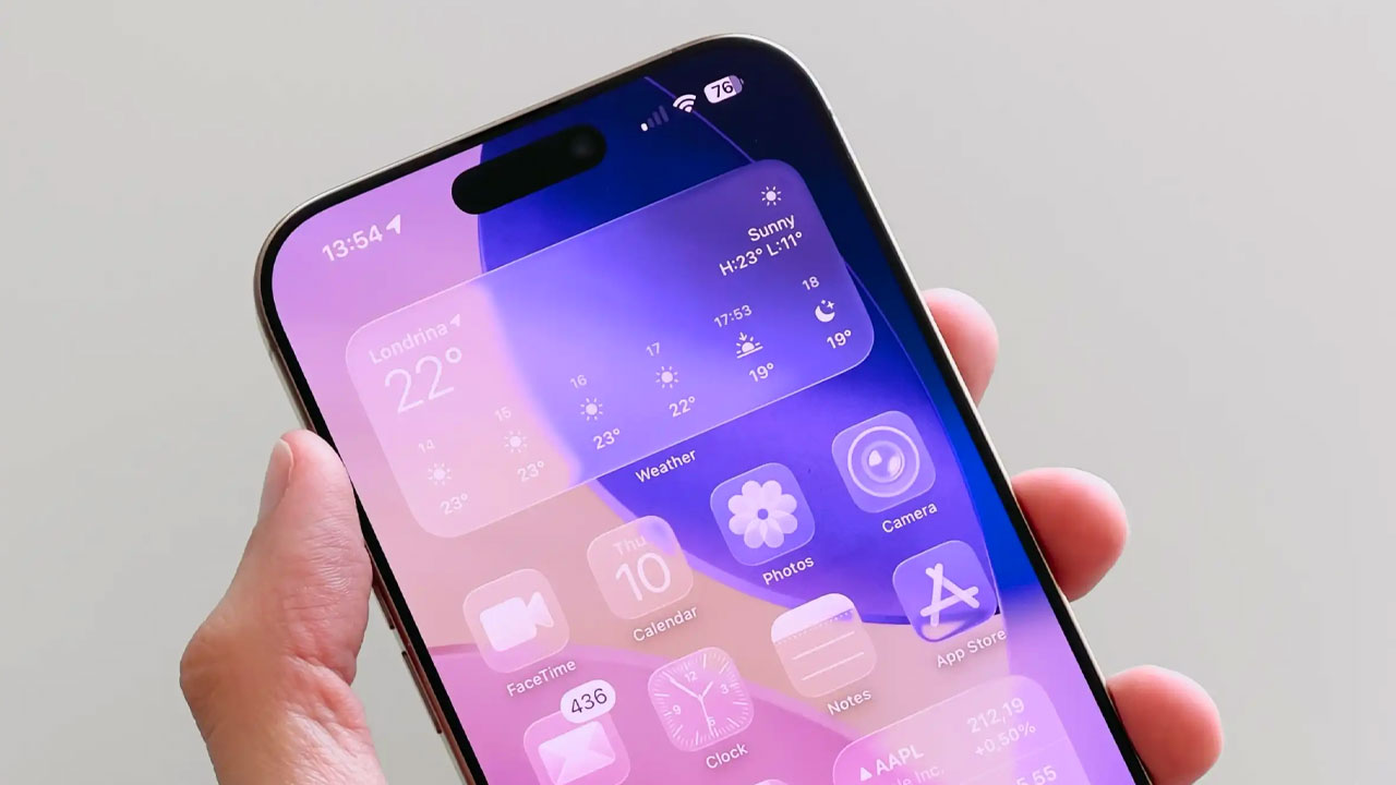 Google iOS için ilk Liquid Glass uygulamasını güncelledi!