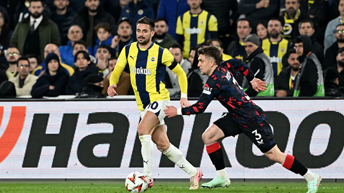 Rıdvan Yılmaz'ın kafası karıştı! Maçın ardından dikkat çeken anlar
