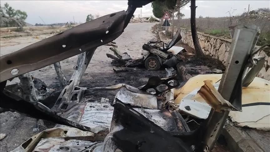 İsrail, Lübnan'ın güneyinde bir araca İHA saldırısı düzenledi