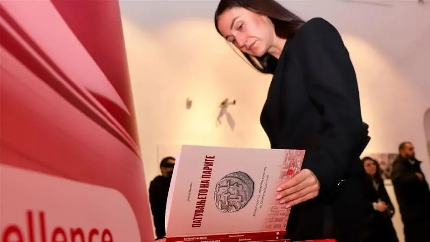 Üsküp'te, Osmanlı dönemi madeni para koleksiyonu sergisi ve kitap tanıtımı düzenlendi