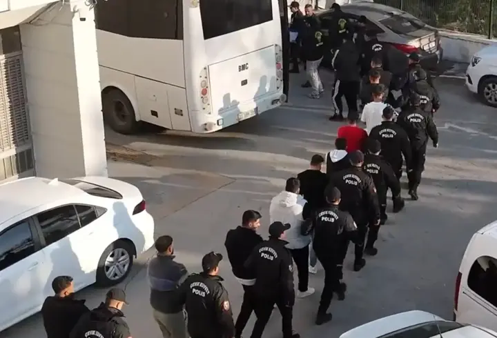 Mersin merkezli 9 ilde dolandırıcılık operasyonu: 7 kişi tutuklandı