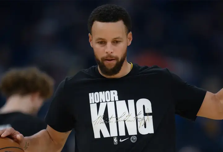 Stephen Curry, NBA'deki en skorerler listesinde ilk 20'ye girdi