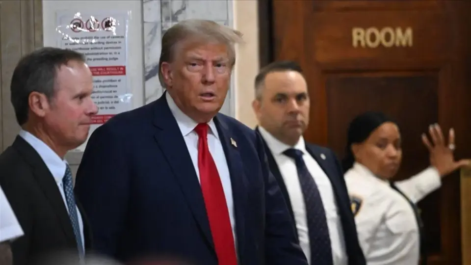 Trump'tan istihbarat kurumlarında işten çıkarma planı