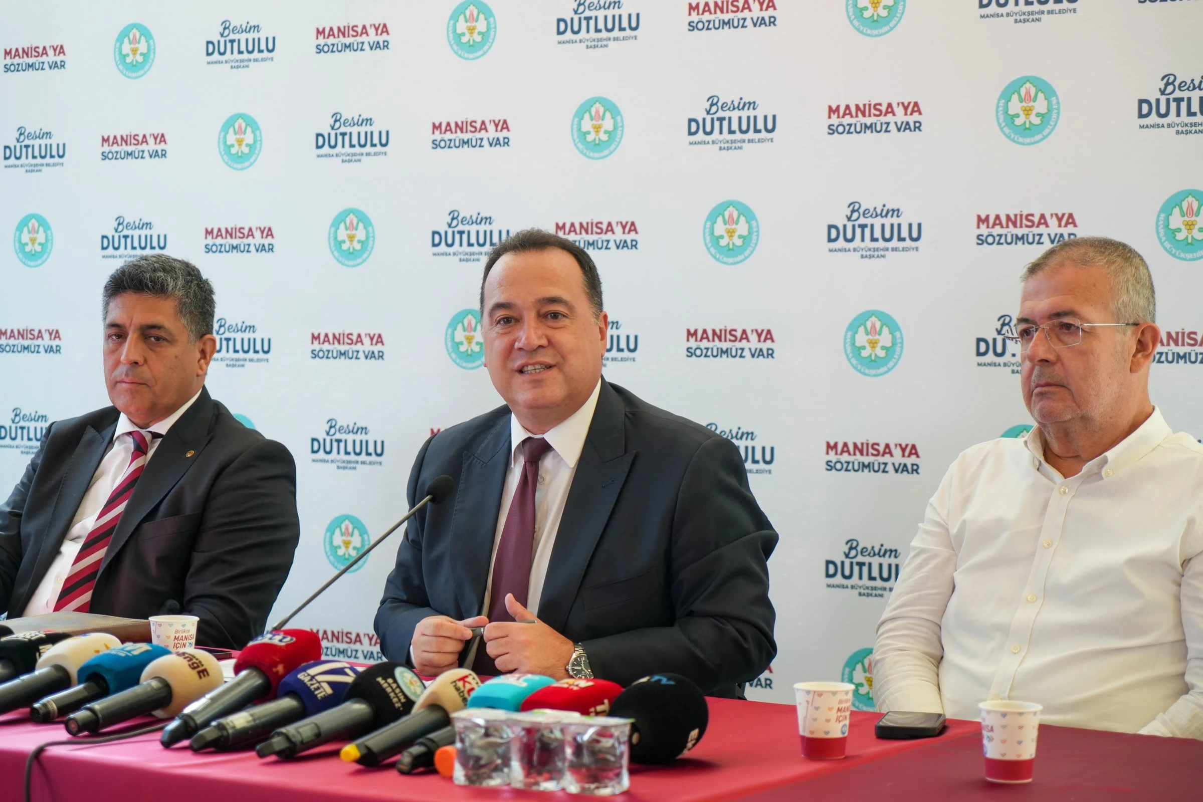 Manisa'da gençlere müjde: 5 bin öğrenciye aylık 1000 lira burs imkânı