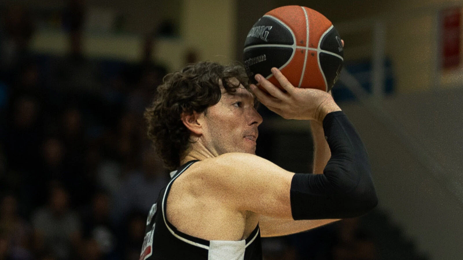 Cedi Osman'dan Kariyer Performansı! Kolossos Karşısında Rekor Kırdı