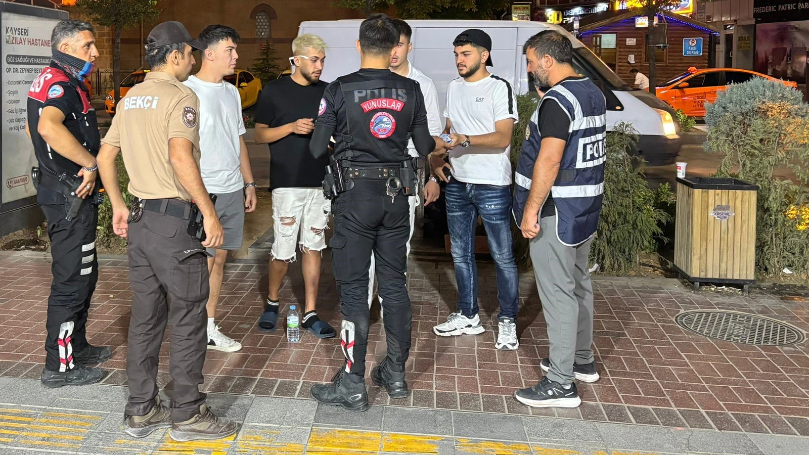 Kırşehir'de Huzur Uygulaması: 284 kişi sorgulandı