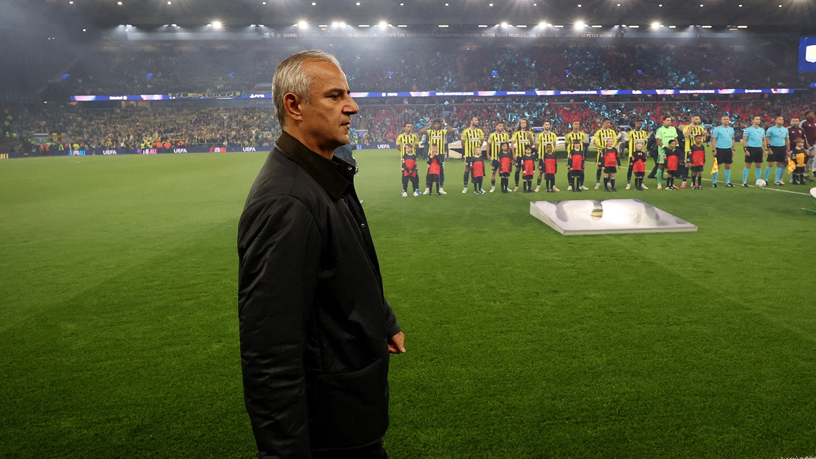 İsmail Kartal'a İstifa Tepkisi: Fenerbahçe Bu Sezon Bir İlki Yaşadı