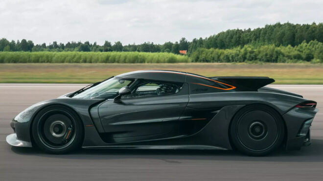 Koenigsegg Jesko Absolut ile yeni bir hız rekoru kırıldı