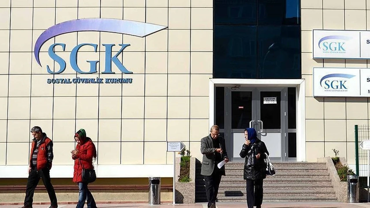 SGK'dan muayene ve ilaç katılım paylarına yeni düzenleme