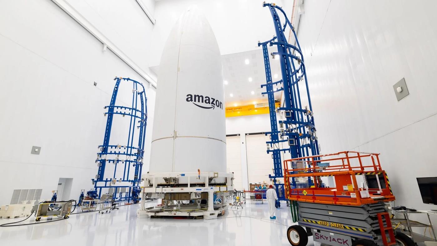 Amazon'un Starlink rakibi Kuiper uyduları ilk fırlatma tarihini aldı