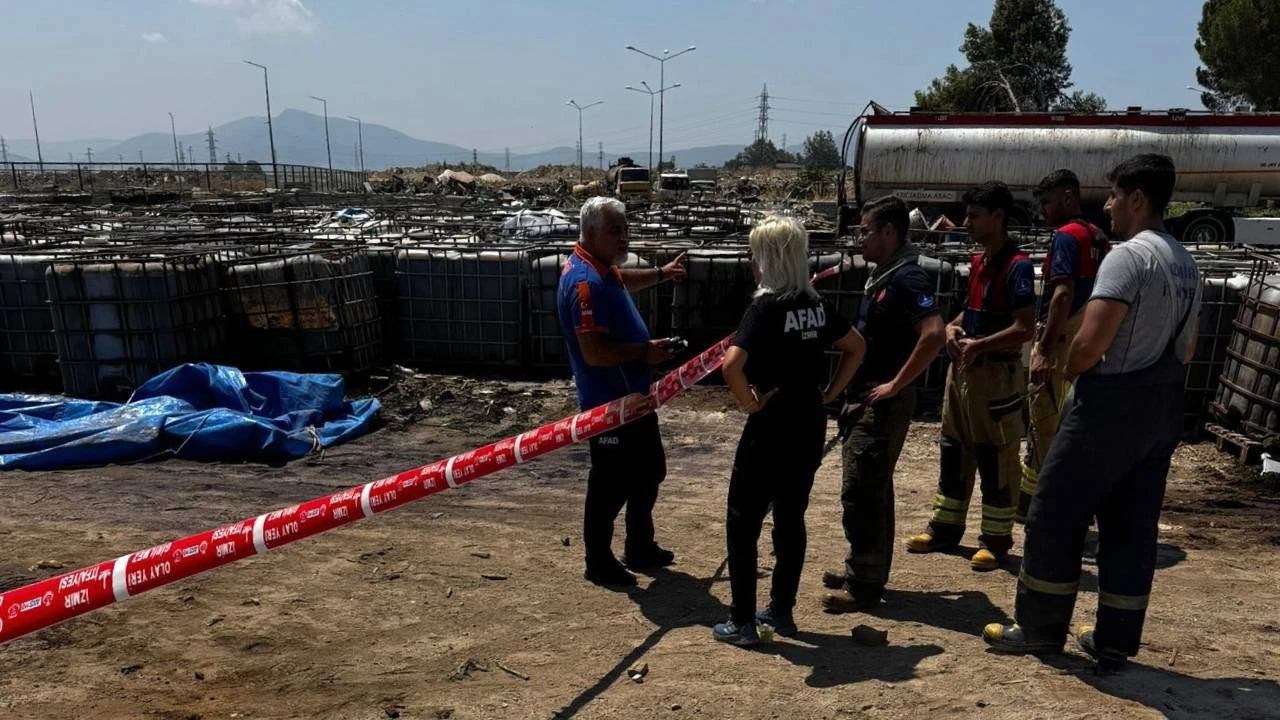 Kaçak akaryakıt toplama alanında patlama: 16 araçta hasa